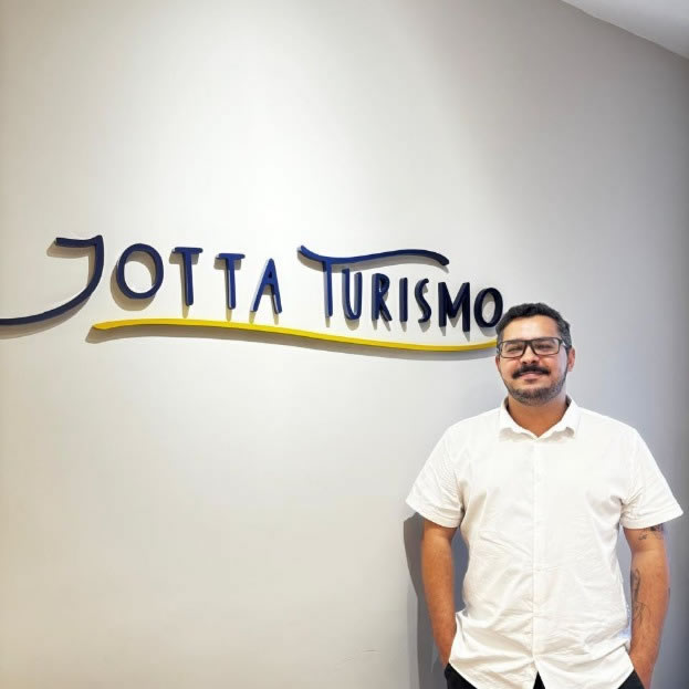 Junior Ascipreste 
